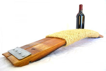 Load image into Gallery viewer, Claws Termagant Wine Barrel &amp; Sisal Rope Cat Scratcher
